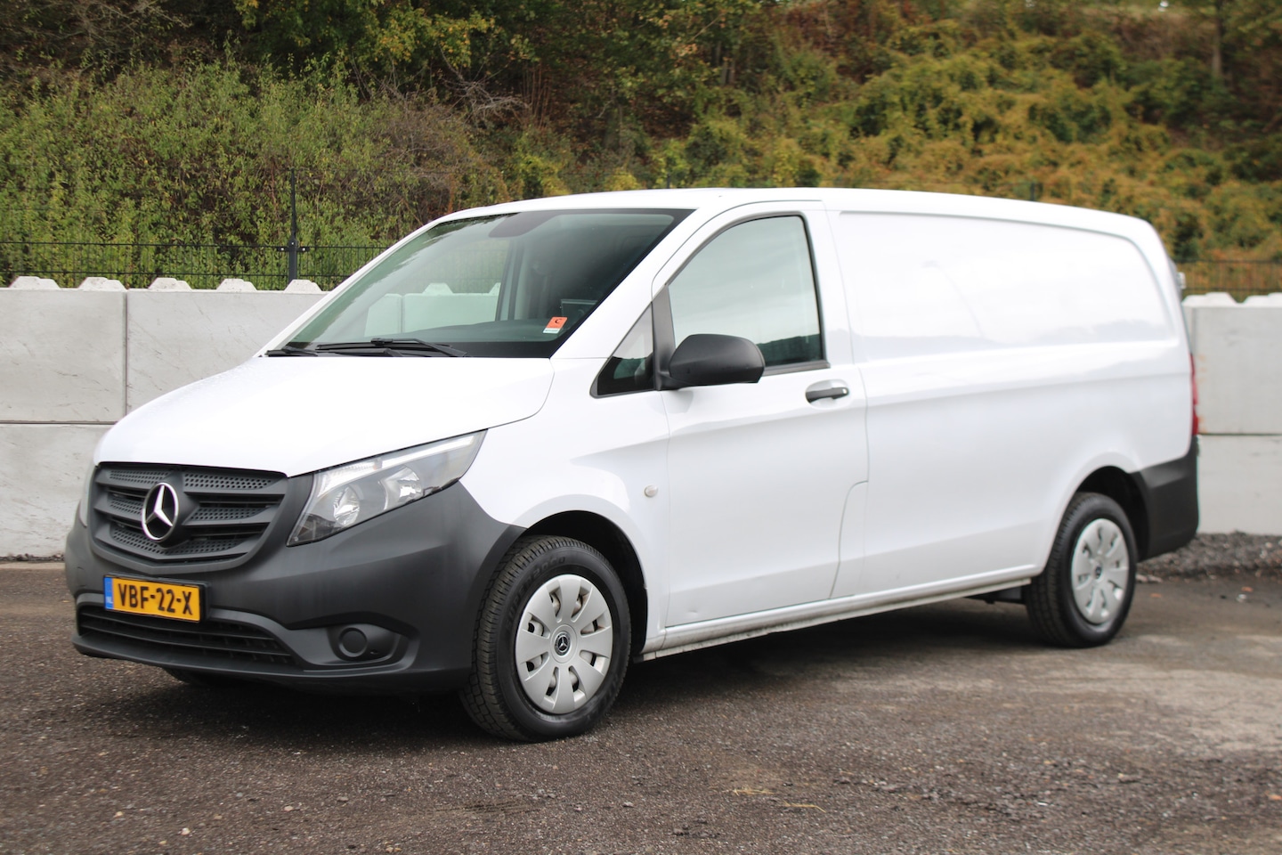 Mercedes-Benz Vito - 111 CDI Lang 111 CDI Lang - AutoWereld.nl