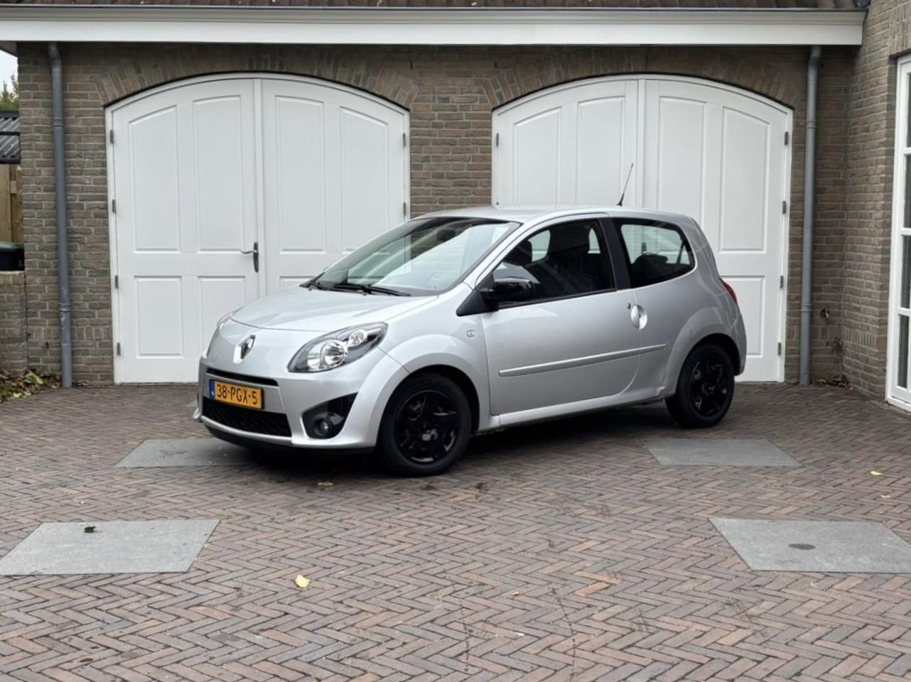 Renault Twingo - 1.2-16V Dynamique met Cruise Control - AutoWereld.nl