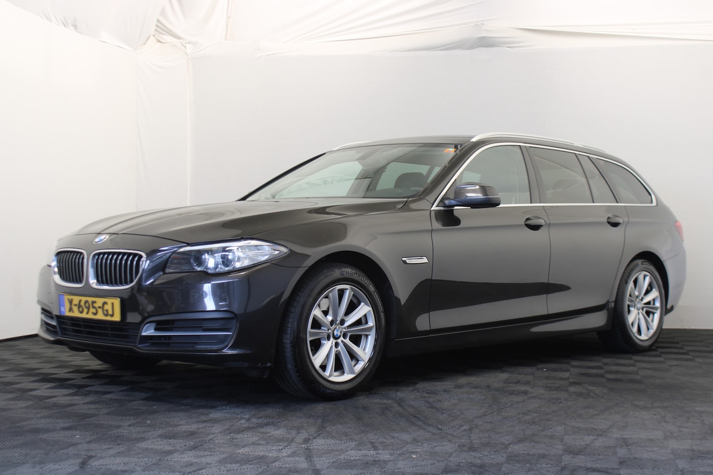 BMW 5-serie Touring - 518d Executive 518d Executive - AutoWereld.nl