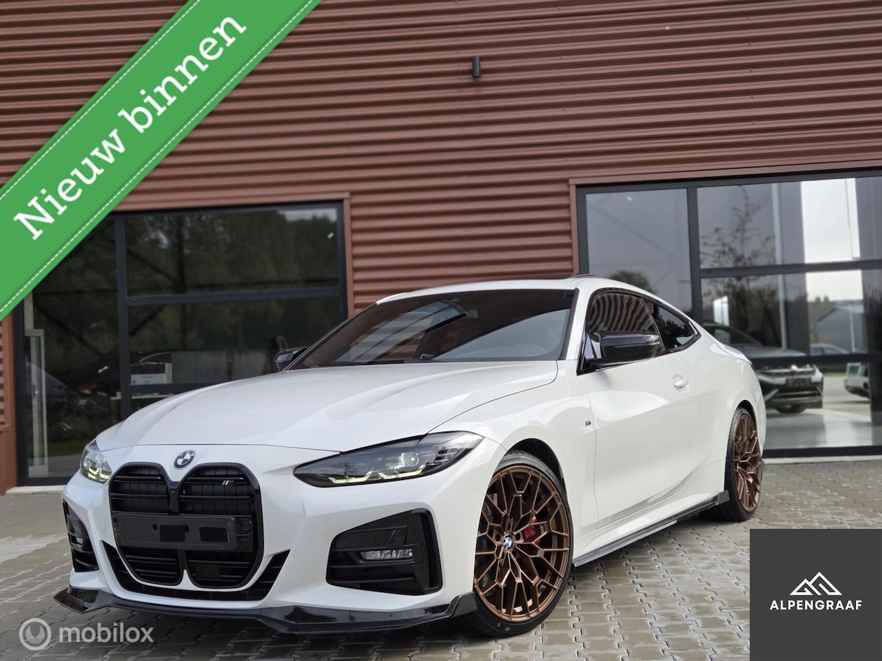 BMW 4-serie Coupé - 420i M-Sport | Pano | Leer | Sfeerverlichting |Carplay - AutoWereld.nl