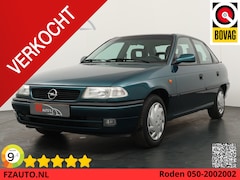 Opel Astra - 1.6i Edition LET OP SLECHTS 82.000 KM - Airco - Radio cd