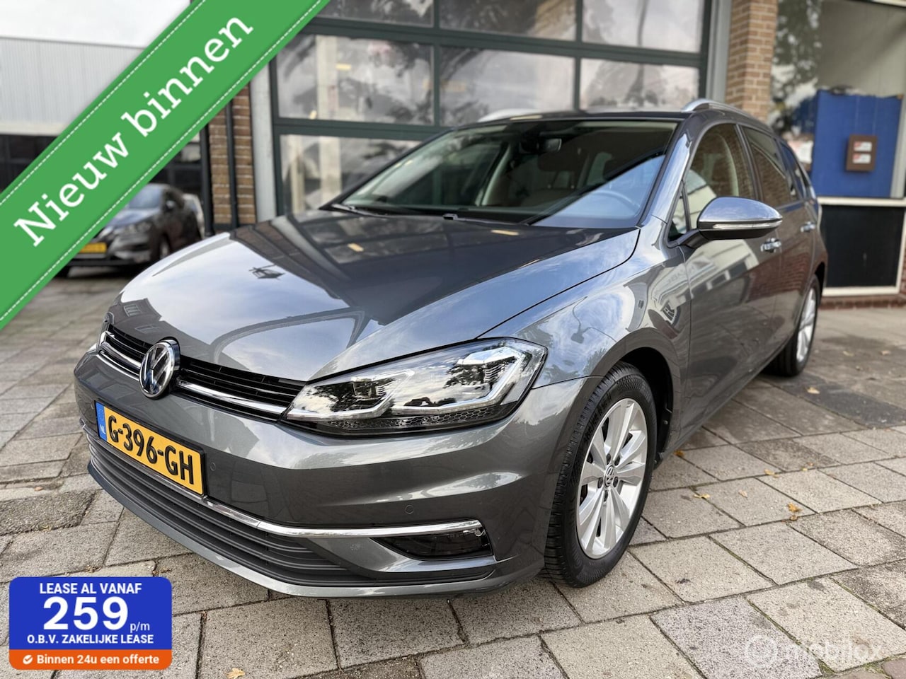Volkswagen Golf - 1.0 TSI Comfortline Business / ACC / Massage - AutoWereld.nl