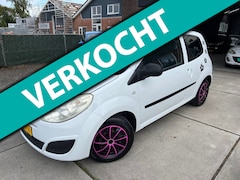 Renault Twingo - 1.2 Acces NEW APK / AIRCO / ELECT PAKKET / 2e EIGENAAR / ISOFIX / CENTRL. DEUR / NEW BANDE