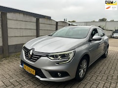 Renault Mégane Estate - 1.5 dCi Eco2 Bose CLIMA/ CAMERA/ NAVI/ TREKHAAK