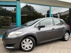 Toyota Auris - 1.4- 16V 5drs Airco, TrHaak, NAP