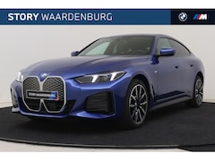 BMW i4 - eDrive35 M Sport / Achteruitrijcamera / Comfort Access / Active Cruise Control / Parking A