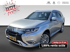 Mitsubishi Outlander - 2.4 PHEV Intense Apple carplay | stoelverwarming | sensoren voor- en achter | 18-inch lich