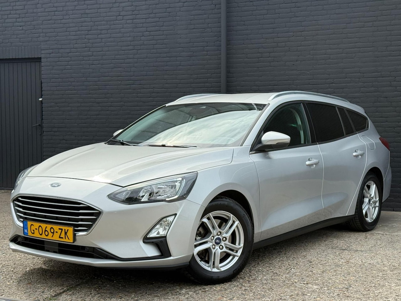 Ford Focus Wagon - 1.0 EcoBoost Trend Edition Business|CRUISE|CARPLAY|PDC|NWE APK - AutoWereld.nl