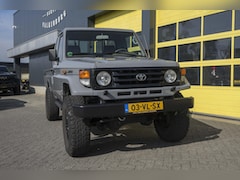 Toyota Land Cruiser - LandCruiser HZJ 79 4.2TD 1HD-FTE 24Valve A/C Difflocks V/A UNIEK