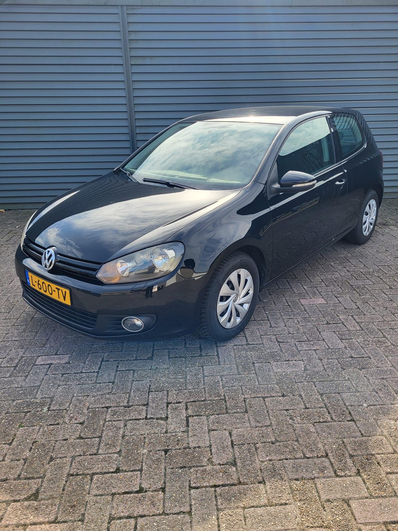 Volkswagen Golf - 1.4 Easyline Airco! - AutoWereld.nl