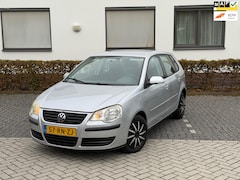 Volkswagen Polo - 1.4-16V Turijn AUTOMAAT NAP APK AIRCO