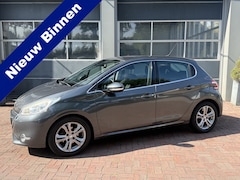 Peugeot 208 - 1.2 VTi Allure km 112.000 Bj 2014 Navi, 16Inch, Clima, Cv Dealer onderhouden