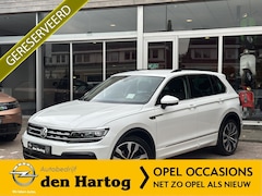 Volkswagen Tiguan - 1.5 TSI R-Line Business Electrische trekhaak/ECC/Stoelverwarming V+A/Navi