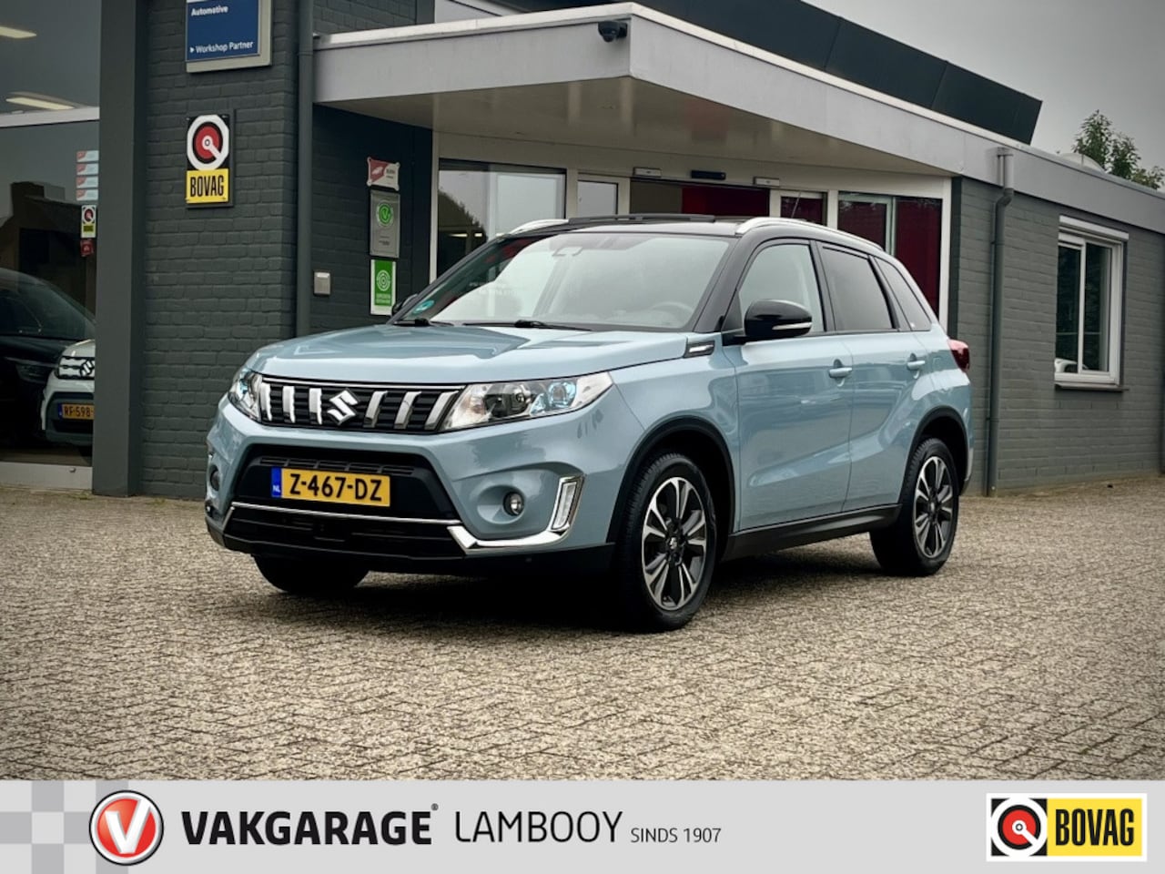 Suzuki Vitara - 1.4 Boosterjet 140PK AllGrip Stijl Automaat Panodak Camera Navi - AutoWereld.nl