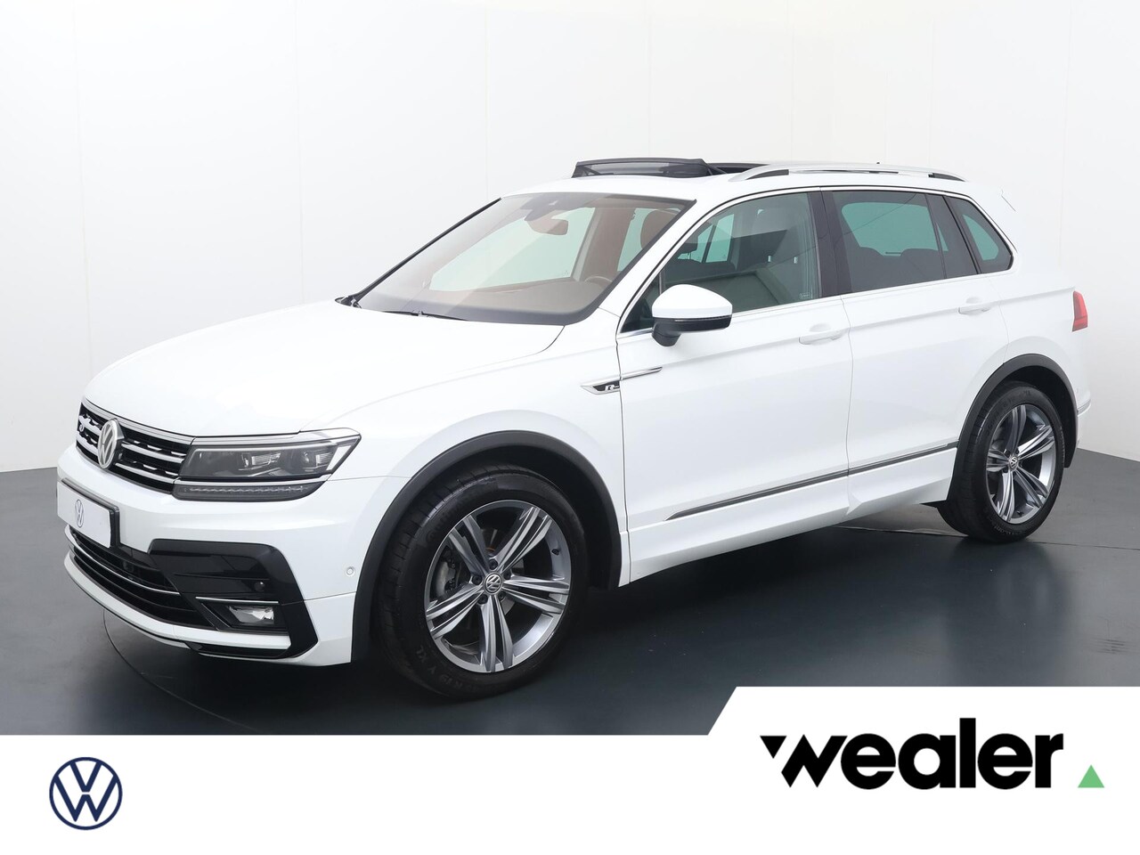 Volkswagen Tiguan - 1.5 TSI ACT Highline Business R | 150 PK | Automaat | Multifunctioneel stuurwiel | Cruisec - AutoWereld.nl
