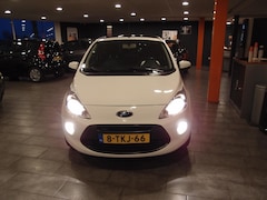 Ford Ka - 1.2 69pk Titanium X met Panoramadak
