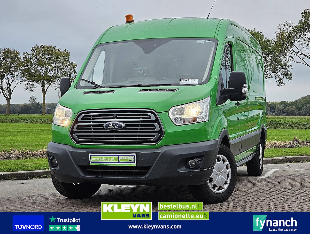 Ford Transit - 2.0 L3H2 Navi Euro6 AC! - AutoWereld.nl