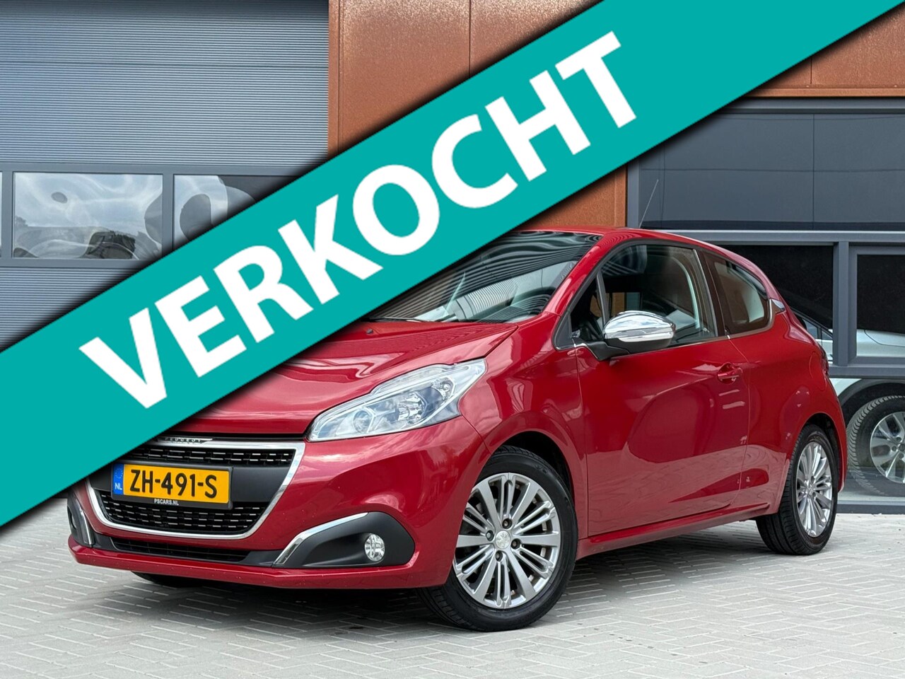 Peugeot 208 - 1.2 PureTech GT-line | 110 PK | Dealer | CarPlay | Clima | PDC | LM | LED | Navigatie | Cr - AutoWereld.nl