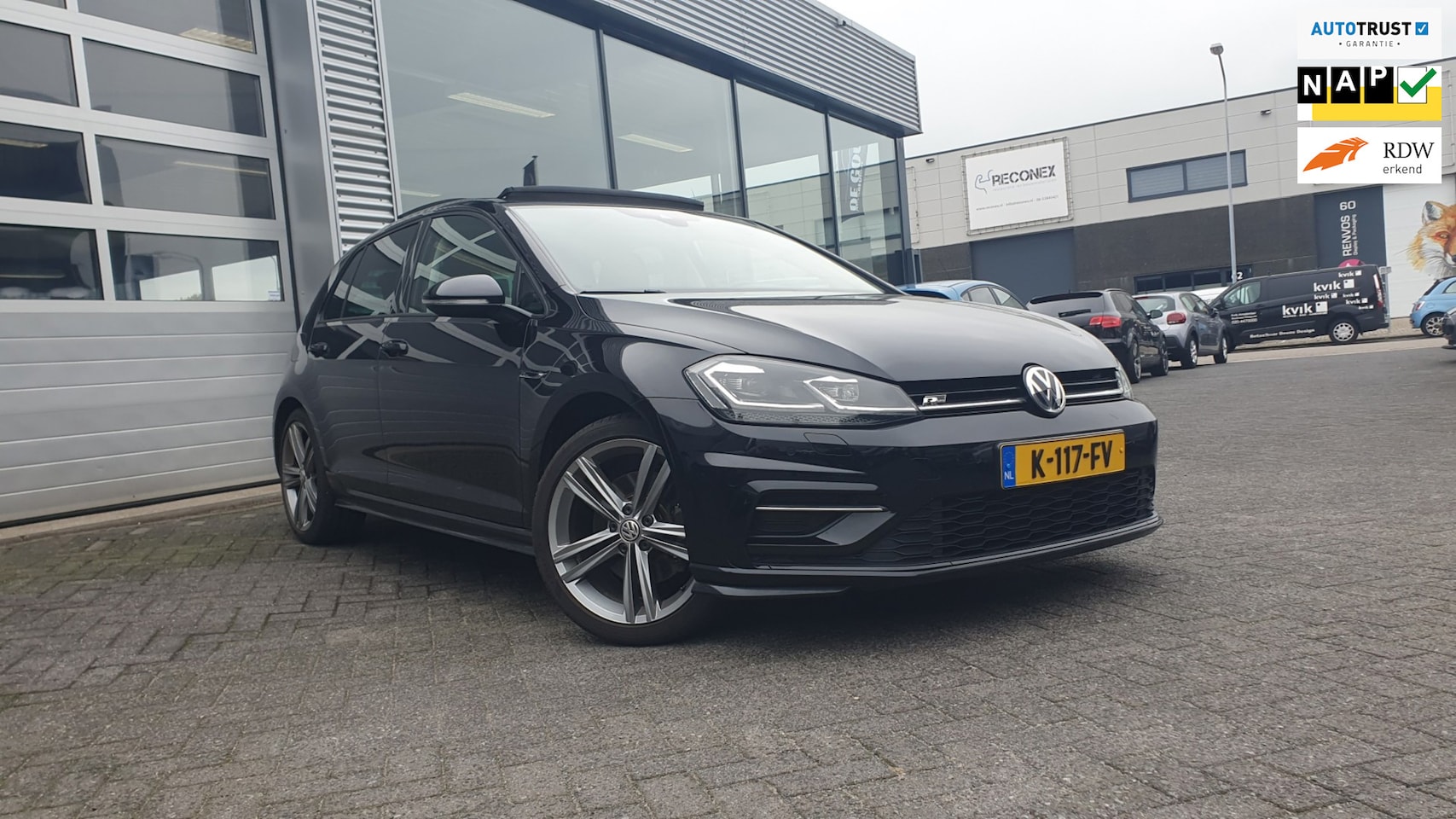 Volkswagen Golf - 1.5 TSI Highline Business R AUTOMAAT PANO - AutoWereld.nl