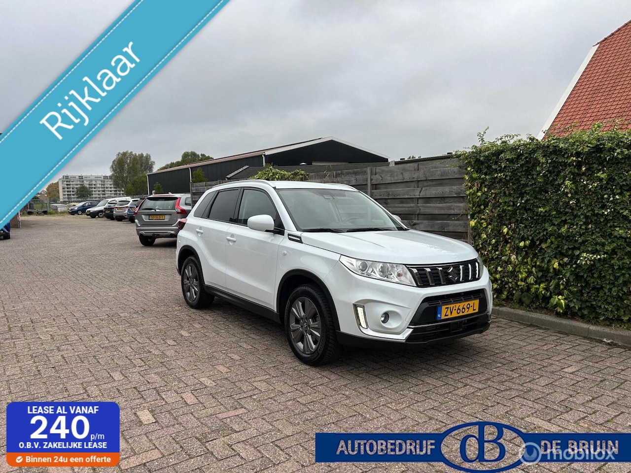 Suzuki Vitara - 1.0 Boosterjet AllGrip Select trekhaak Navigatie 4 WD - AutoWereld.nl