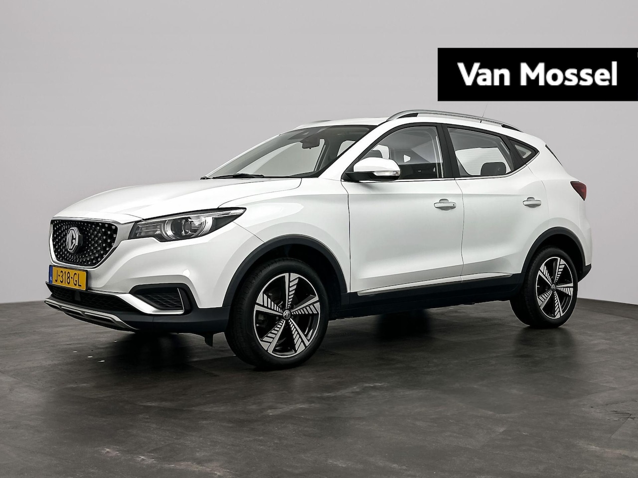 MG ZS - Luxury 45 kWh Aut. | Panoramadak | Leder | Stoelverwarming | DAB | Navigatie | Cruise - AutoWereld.nl