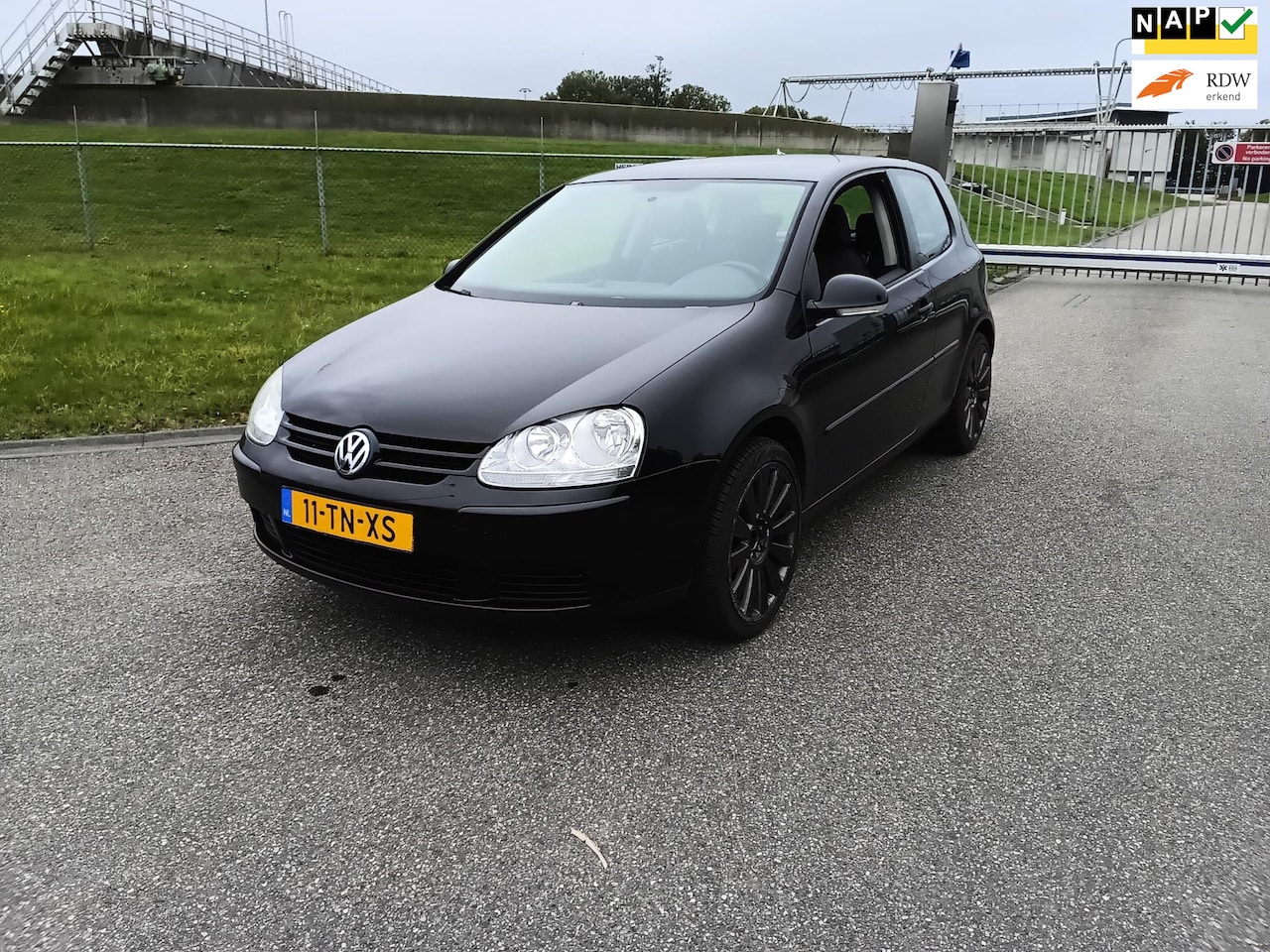 Volkswagen Golf - 1.6 Optive 4 1.6 Optive 4 - AutoWereld.nl
