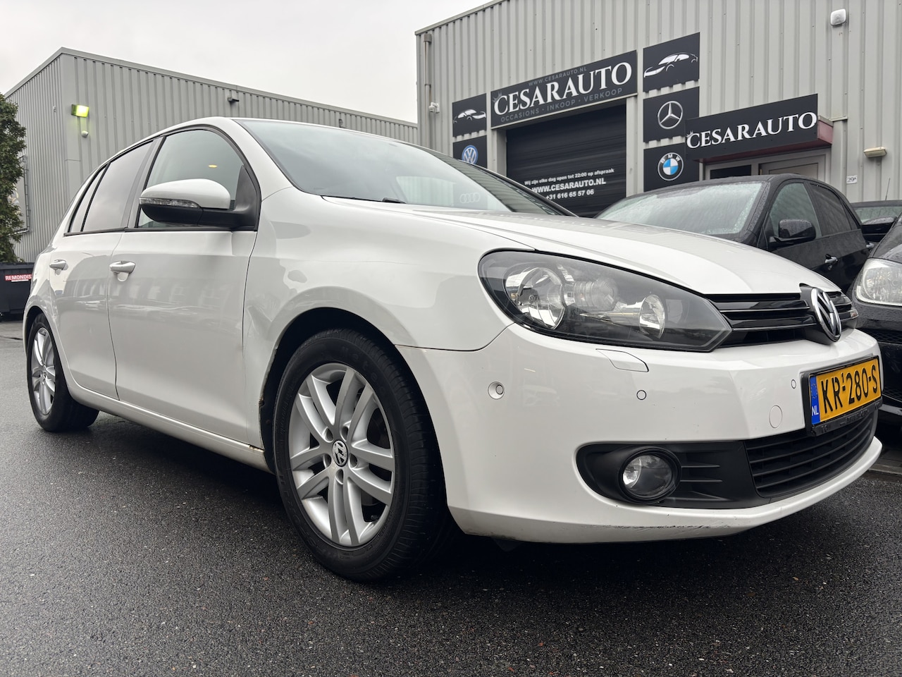 Volkswagen Golf - 1.4 5 DEURS / SCHUIFDAK / PARKEERSENSOREN / ACHTERUITRIJ CAMERA - AutoWereld.nl