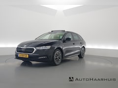 Skoda Octavia Combi - 1.5 e-TSI Sport Business | Adapt. Cruise | Pano | CarPlay | Massage | Keyless | Trekhaak 1