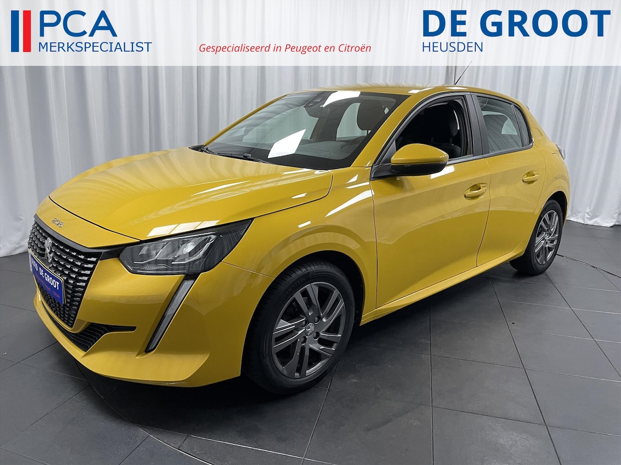 Peugeot 208 - Active 5Drs 75pk Airco | Navi+Carplay | Parkeerhulp achter - AutoWereld.nl