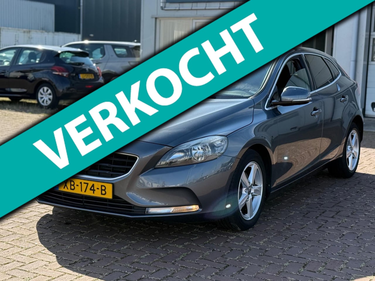 Volvo V40 - 1.6 D2 R-Design Export - AutoWereld.nl
