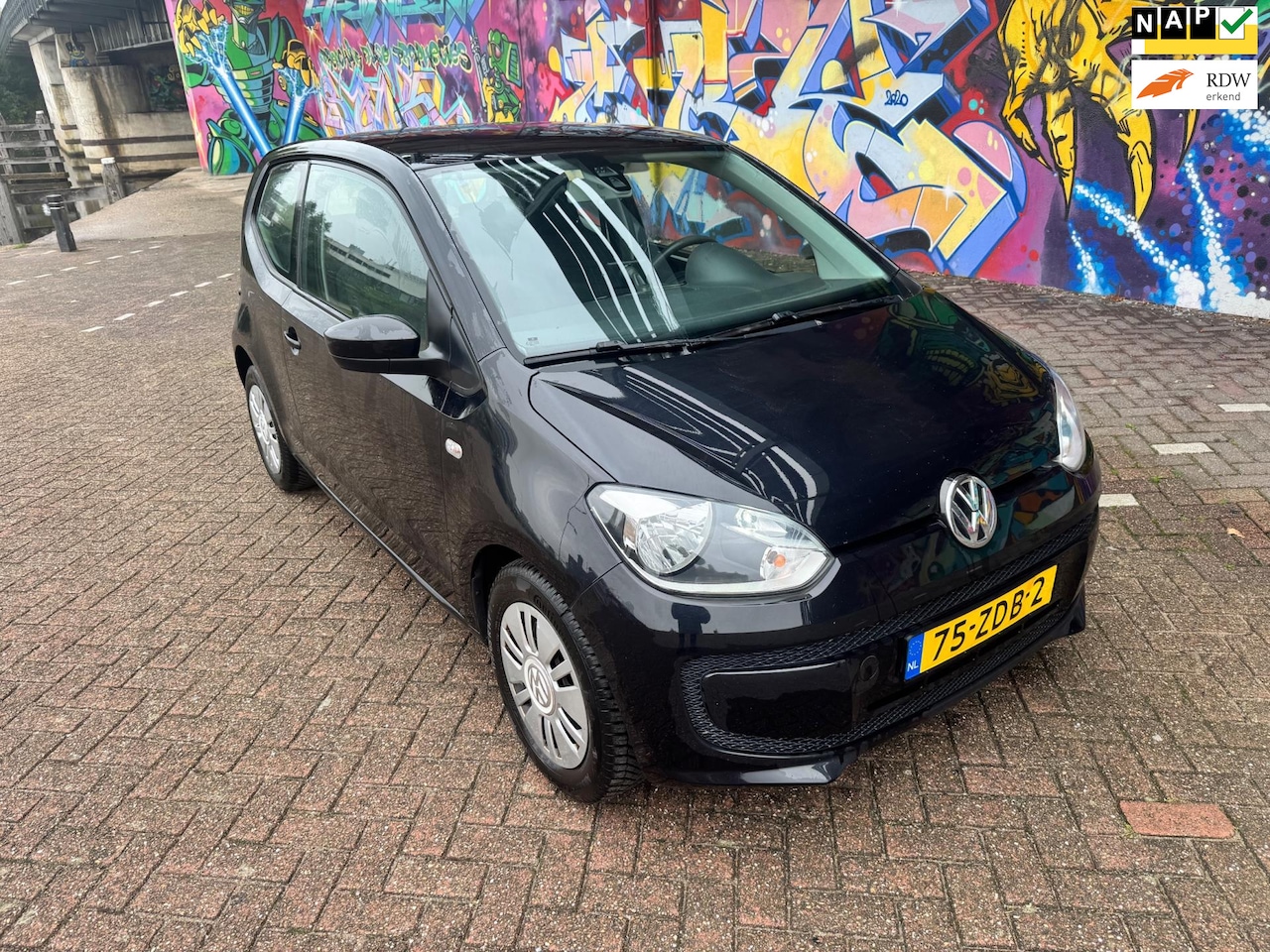 Volkswagen Up! - 1.0 move up! BlueMotion goed onderhouden ijskoude airco perfect rijdend navigatie elektris - AutoWereld.nl