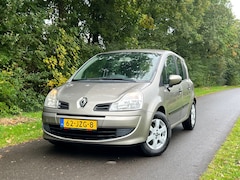 Renault Grand Modus - 1.2 TCE Expression |'' Nieuwe apk '' + Airco Nu € 1.750,
