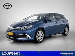 Toyota Auris - 1.8 Hybrid Lease Pro | Panoramadak | Trekhaak |