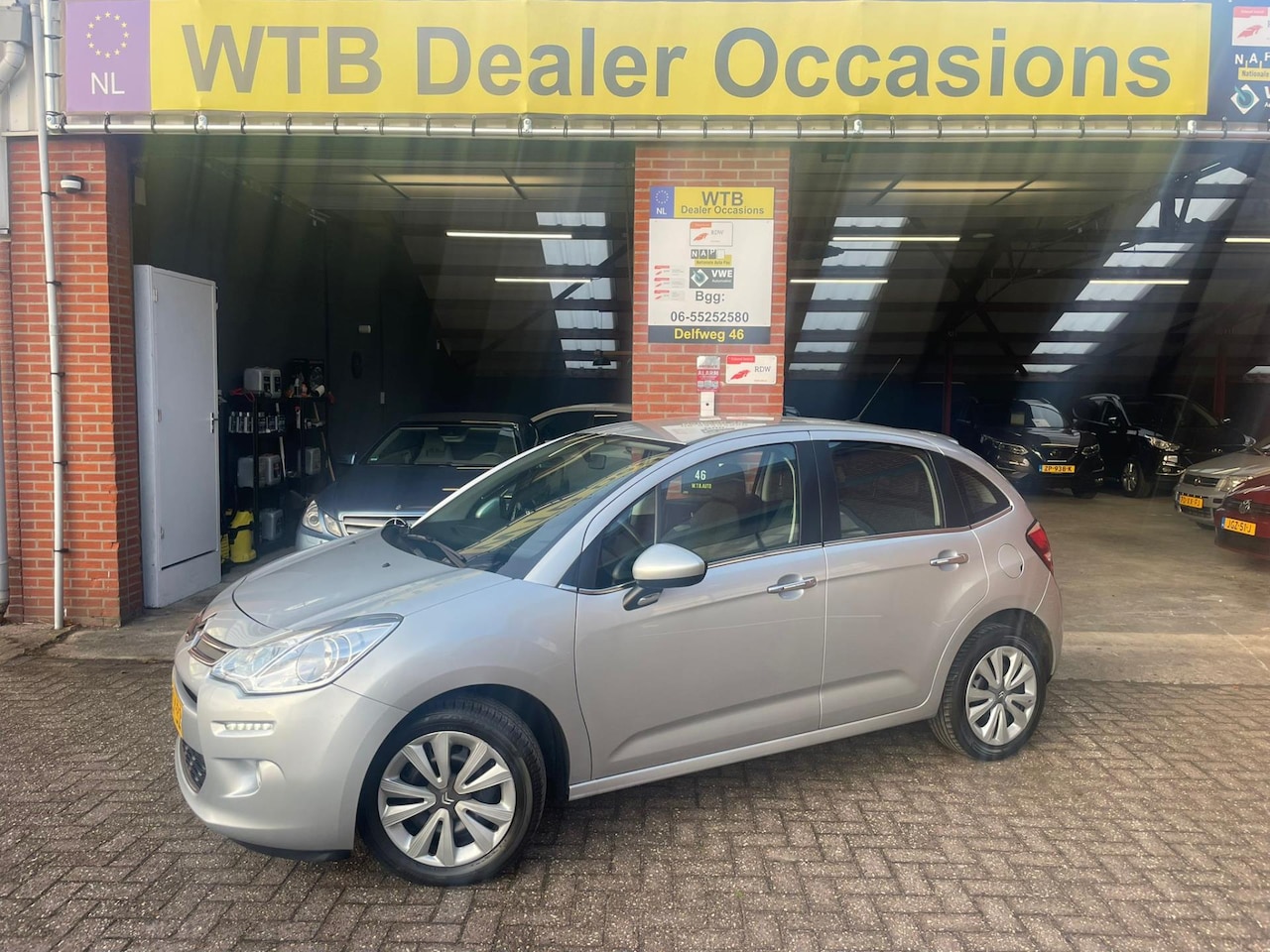 Citroën C3 - 1.2 PureTech Collection 1.2 PureTech Collection, 1e eigenaar, dealer onderhouden - AutoWereld.nl