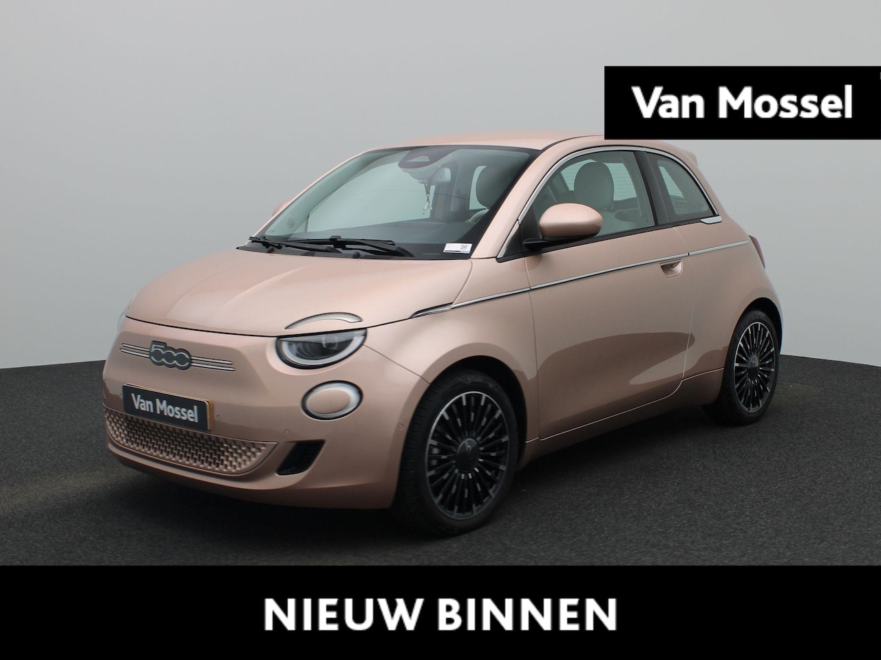 Fiat 500e - 500e 42 kWh La Prima - AutoWereld.nl