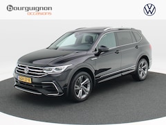 Volkswagen Tiguan Allspace - 1.5 TSi 150 Pk R-Line Business+ Automaat 7-pers | Panoramadak | Trekhaak | Adaptive Cruise