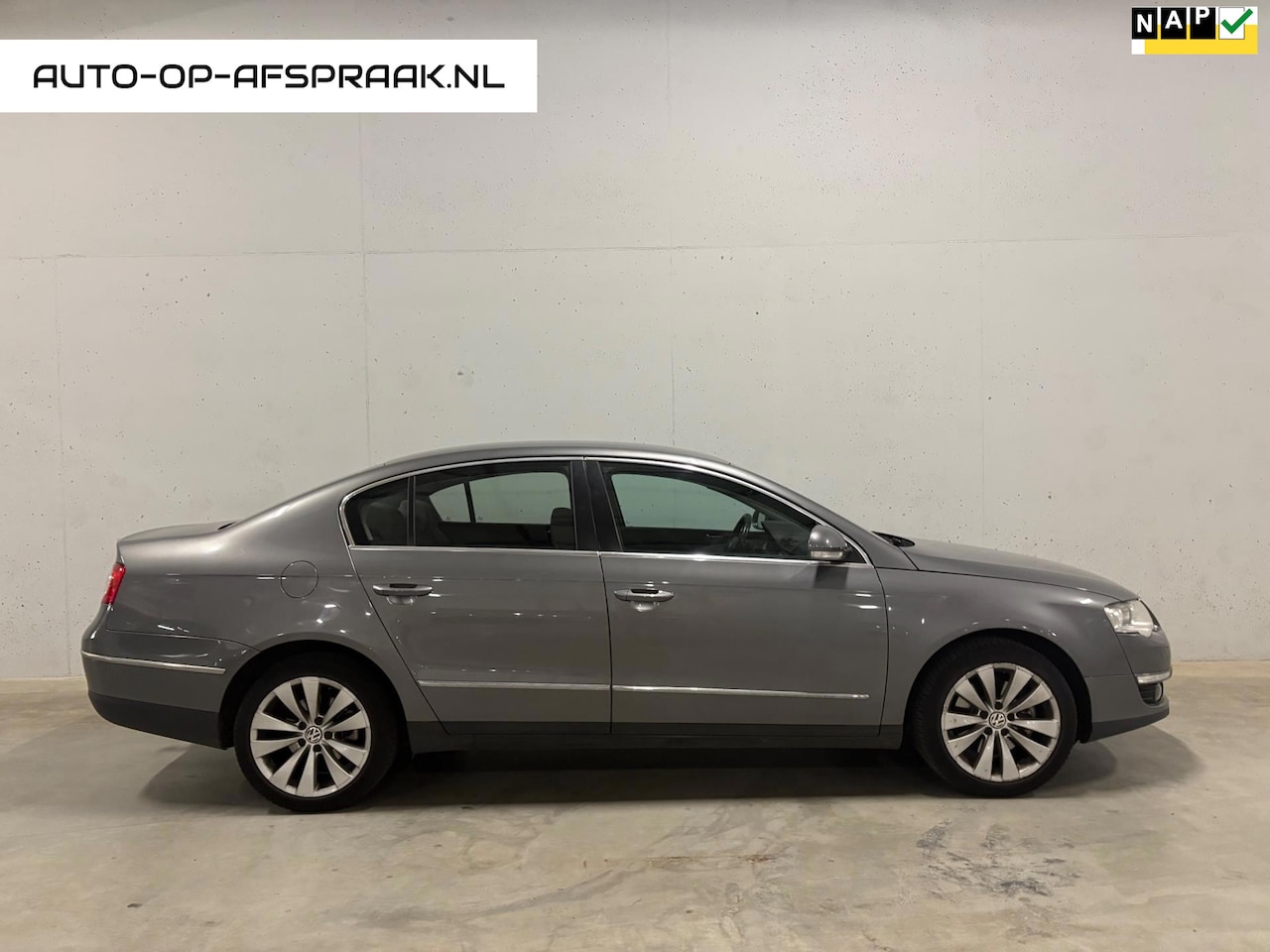 Volkswagen Passat - 2.0 FSI Automaat Trekhaak APK - AutoWereld.nl