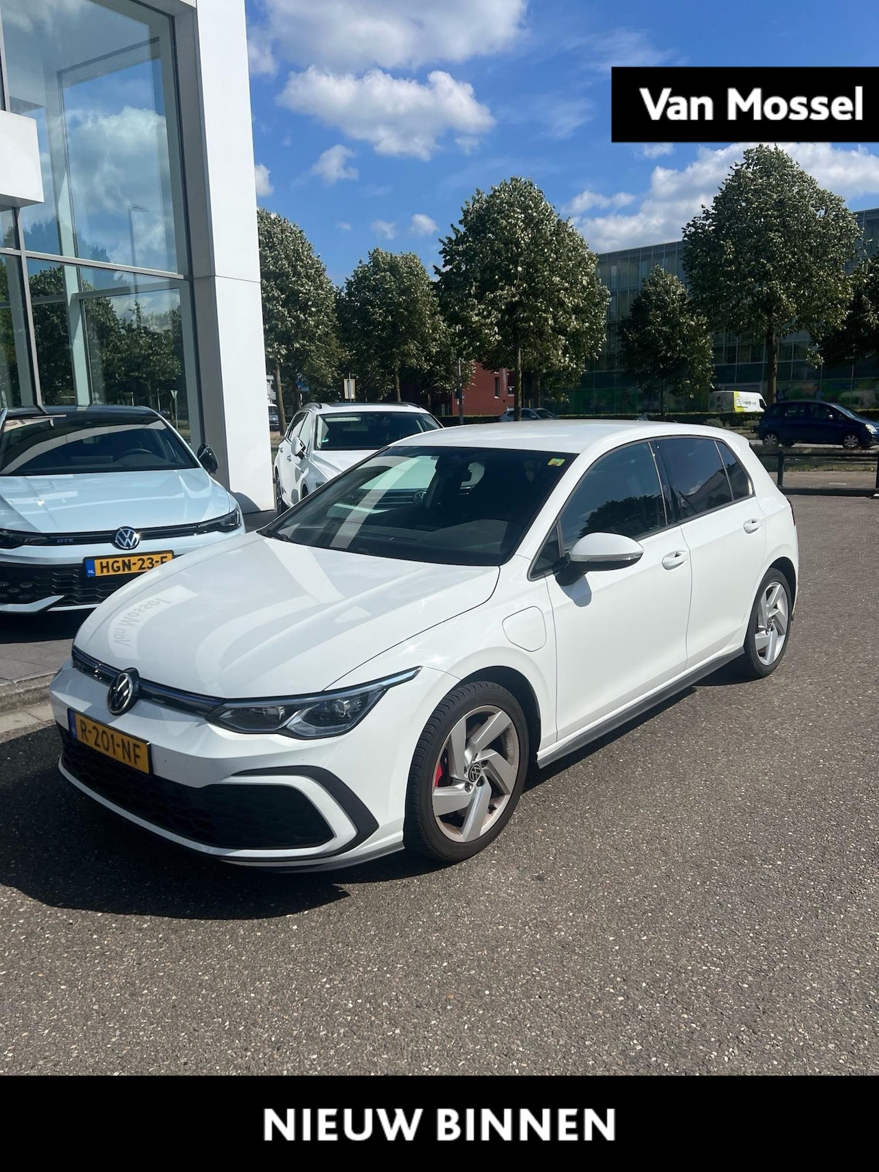 Volkswagen Golf - 1.4 eHybrid GTE | 245 PK | SoH 94% | Automaat | Stoel en Stuurverwarming | Digital Cockpit - AutoWereld.nl