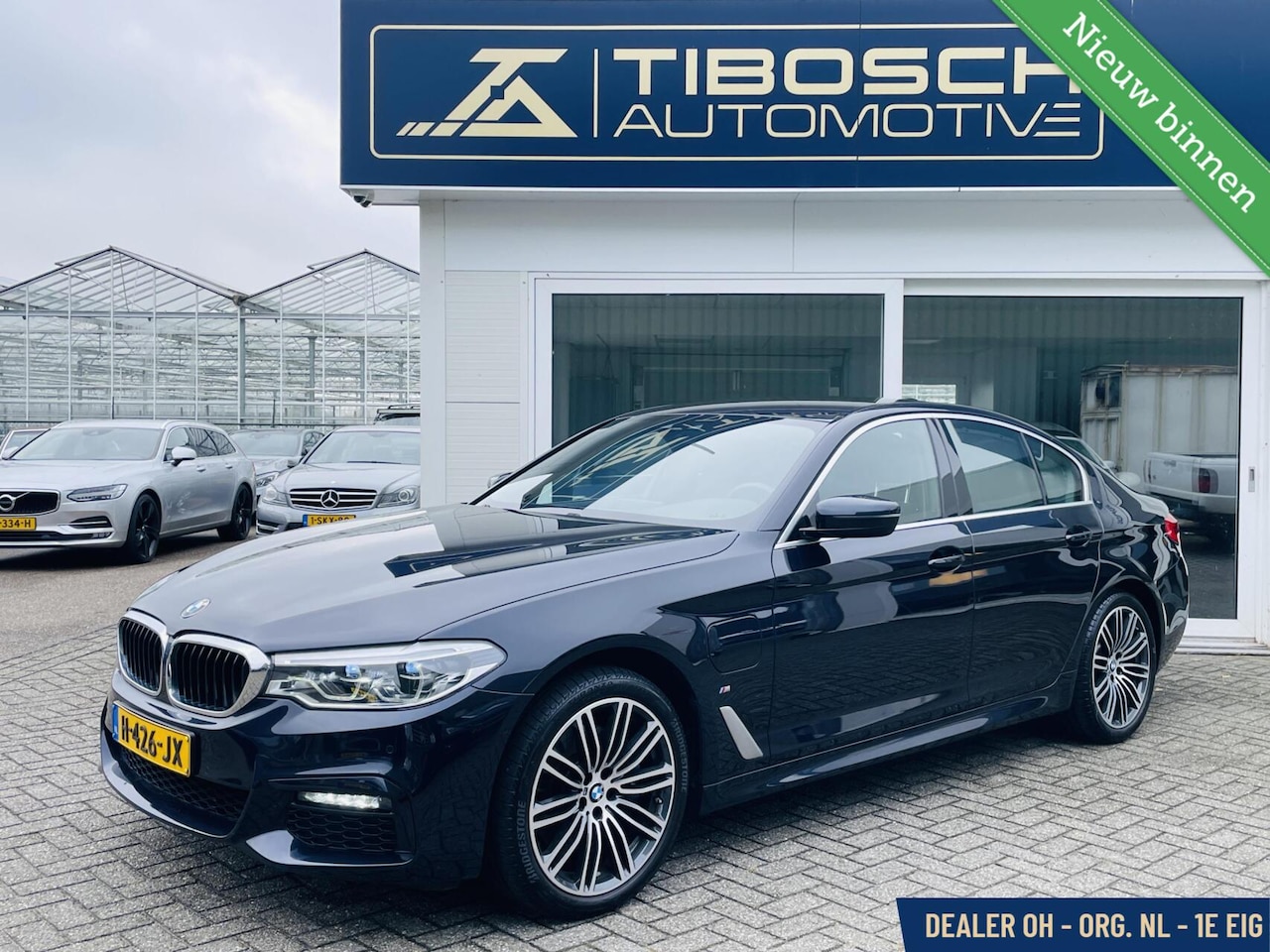 BMW 5-serie - 530e M sport High Executive Comfort stoelen LED - AutoWereld.nl
