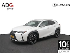 Lexus UX - 250h Luxury Line | 18 Inch Lichtmetalen velgen | Elektrisch bedienbare achterklep | Stoelv