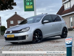 Volkswagen Golf - 2.0 TSI GTI 210PK / Pano / Org Nl / Navi / Cruise / Exenon / Stoelverwarming / Trekhaak