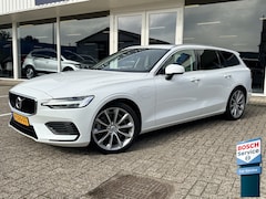Volvo V60 - 2.0 T8 Twin Engine AWD Momentum Pro | LED | Keyless | Adapt. Cruise | Apple Carplay | Pano