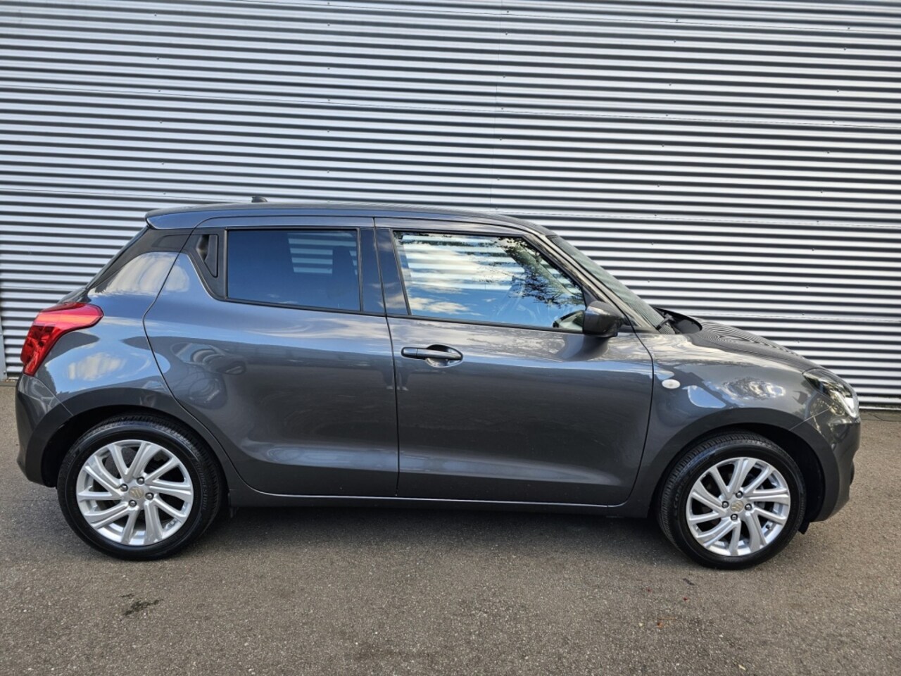 Suzuki Swift - 1.2 Select Sm.Hyb. - AutoWereld.nl