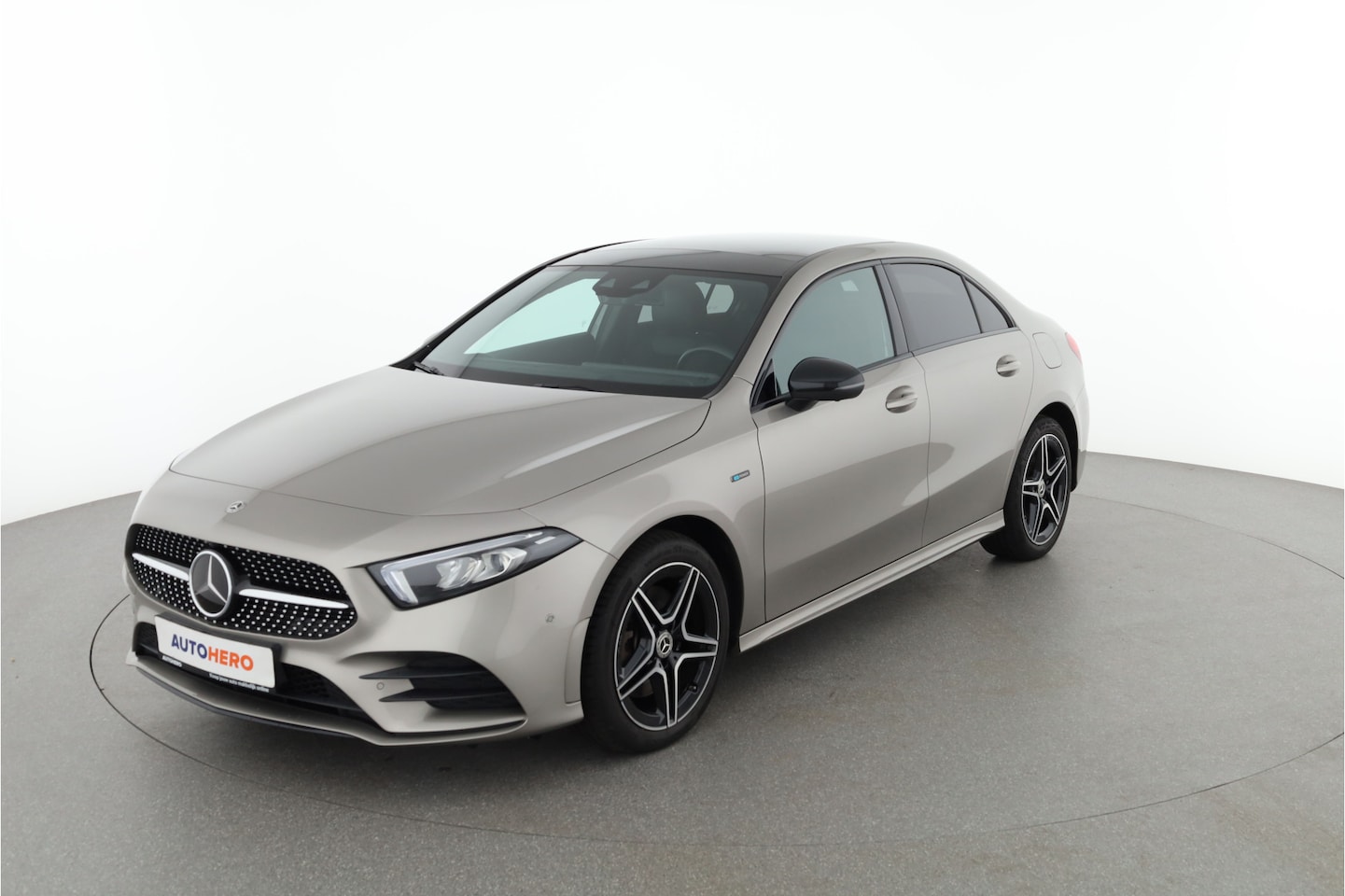 Mercedes-Benz A-klasse - 250 e Business Solution Luxury Limited | UU06231 | - AutoWereld.nl