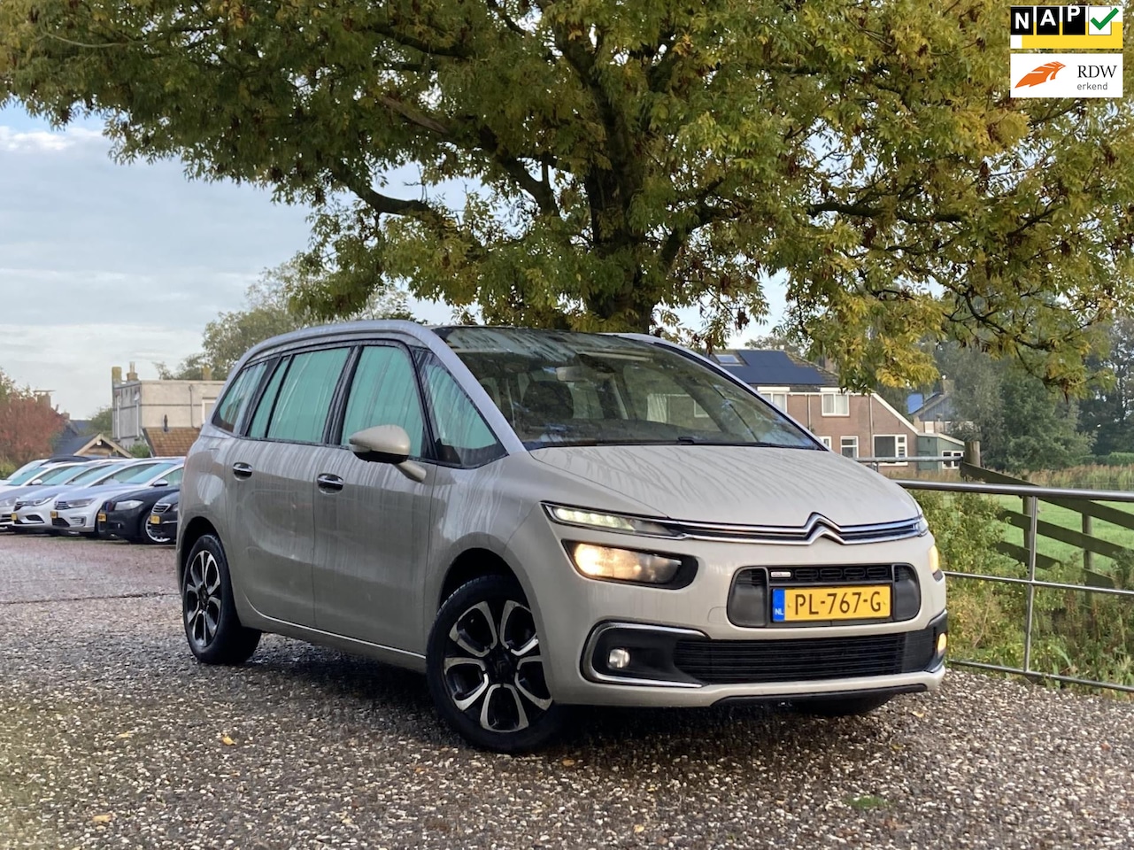 Citroën Grand C4 Picasso - 1.2 | Pano voorraam + 7 Pers + Clima + Cruise nu €8.975,-!!! - AutoWereld.nl