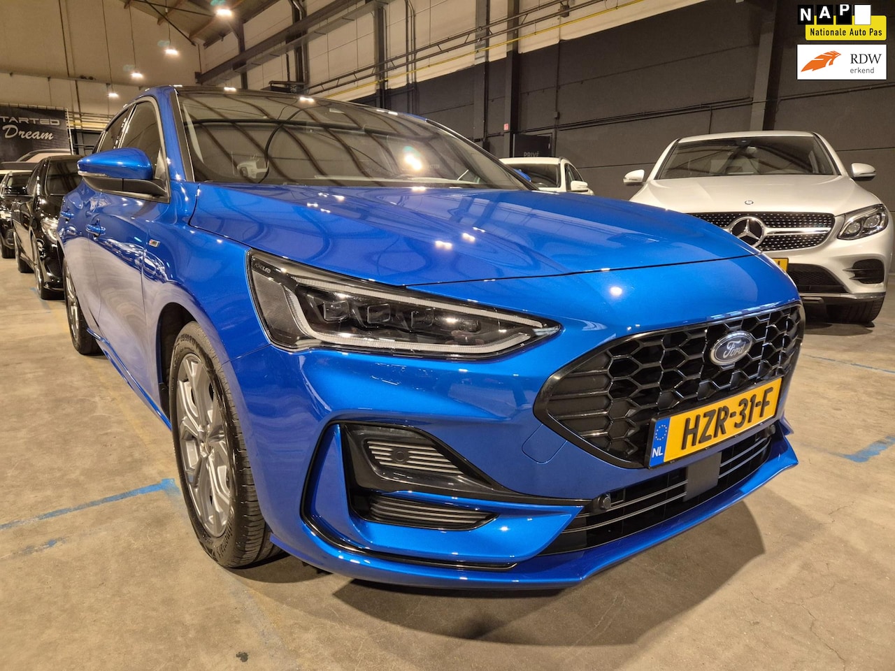 Ford Focus - 1.0 EcoBoost Hybrid ST Line X - Panoramadak - Navi - Cruise - Camera - Stoel, stuur en voo - AutoWereld.nl