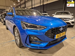 Ford Focus - 1.0 EcoBoost Hybrid ST Line X - Panoramadak - Navi - Cruise - Camera - Stoel, stuur en voo