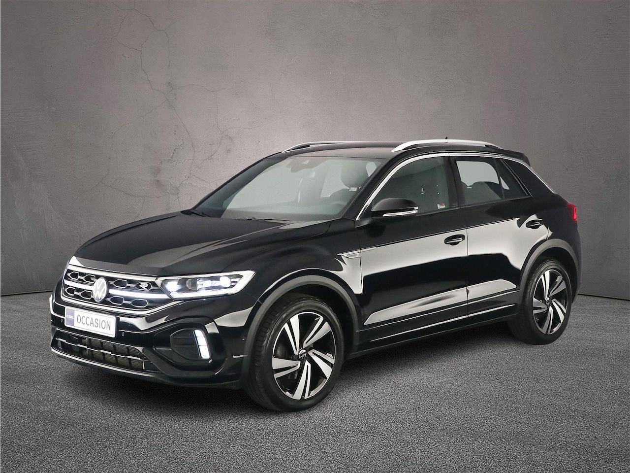 Volkswagen T-Roc - R-Line Edition 1.5 TSI 150pk DSG Automaat Trekhaak, Adaptive cruise control, LED matrix ko - AutoWereld.nl