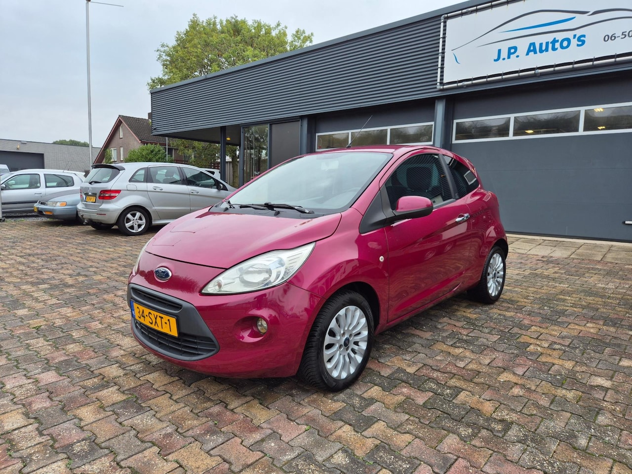 Ford Ka - 1.2 Titanium X start/stop NIEUWE APK AIRCO - AutoWereld.nl