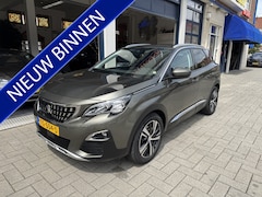Peugeot 3008 - 1.2 PureTech Allure. NL AUTO. NL AUTO/PANO/LEDER